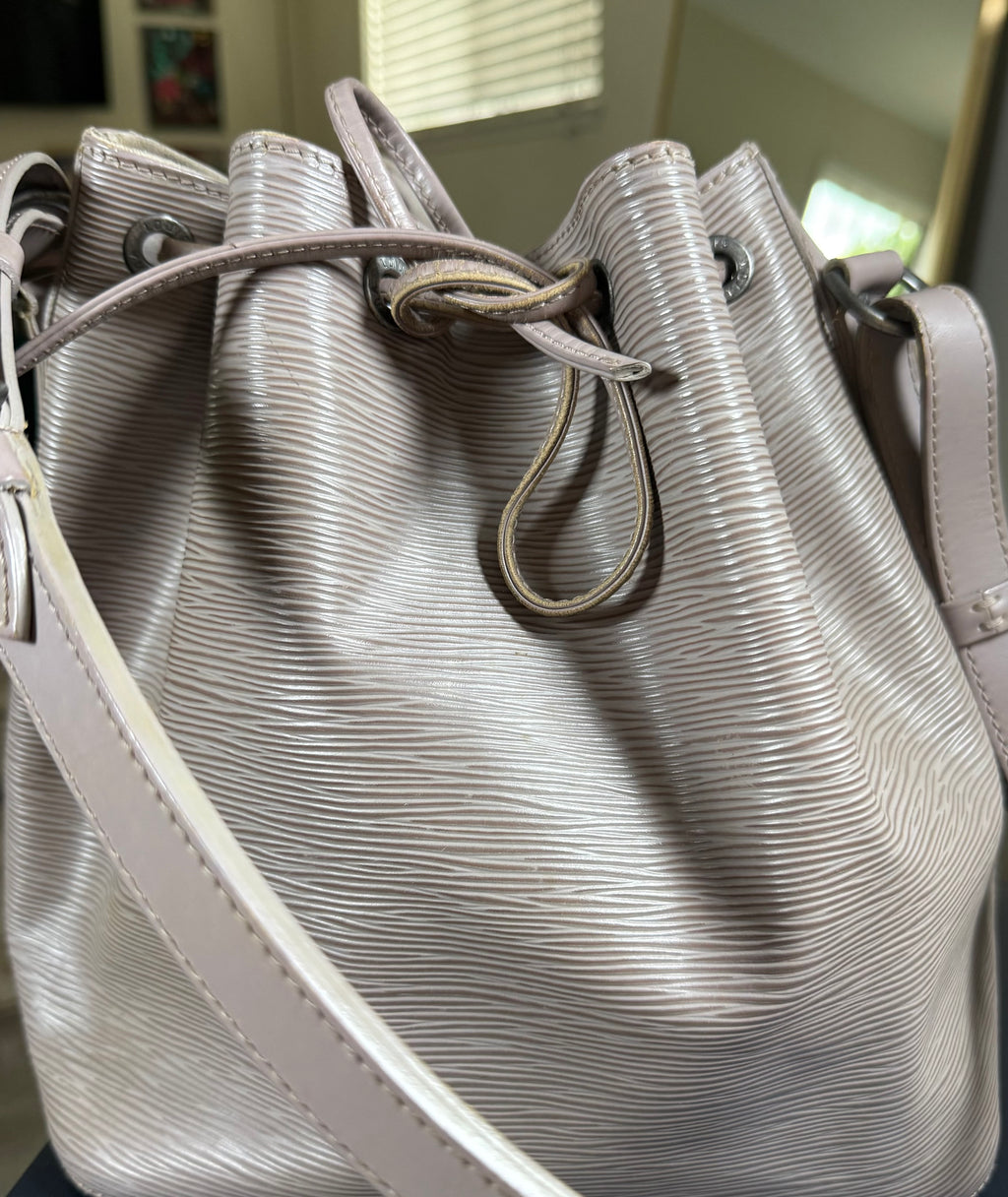 Louis Vuitton Epi Petit Noé Bucket Bag Beige Taupe | LV Leather Crossbody Shoulder Bag