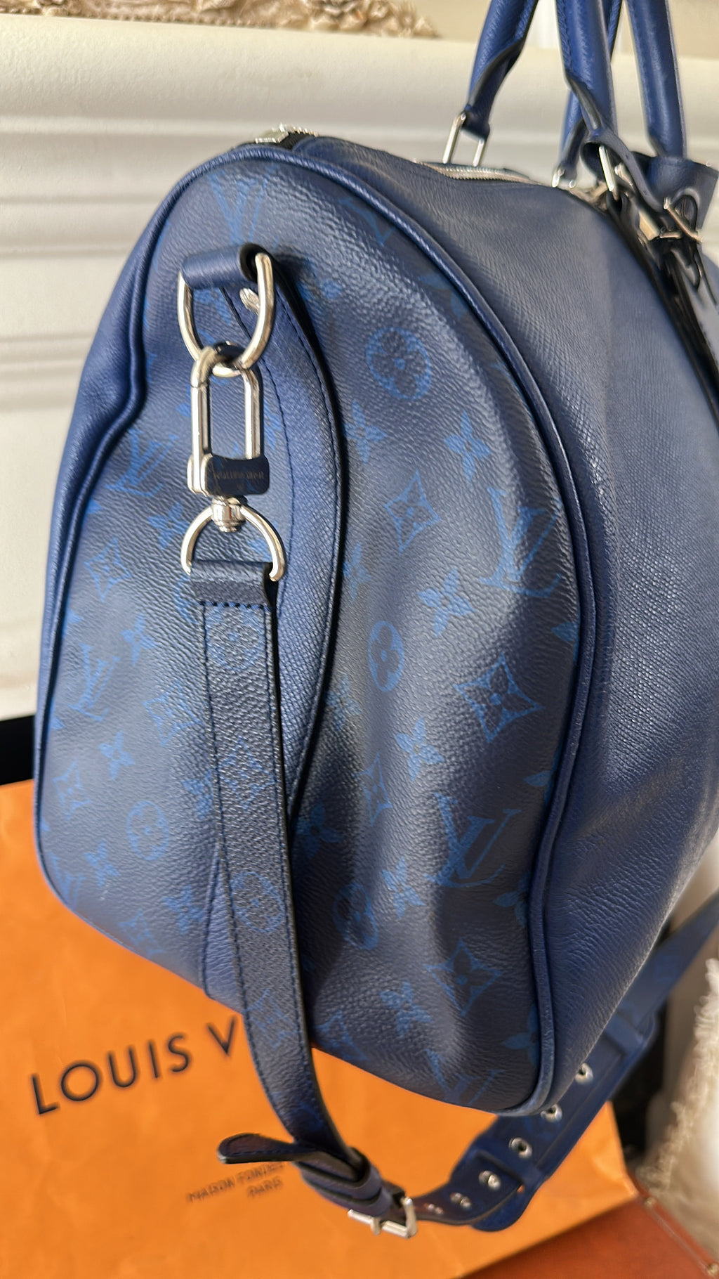 LOUIS VUITTON Keepall Bandouliere 50 Pacific Blue