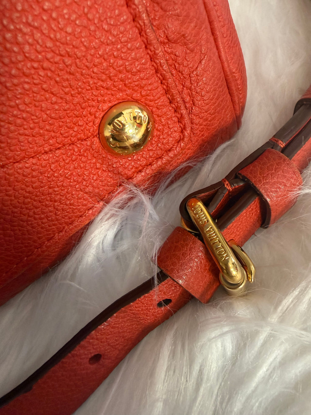 Louis Vuitton Speedy Bandoulière 25
Red Monogram Empreinte Leather Crossbody Bag