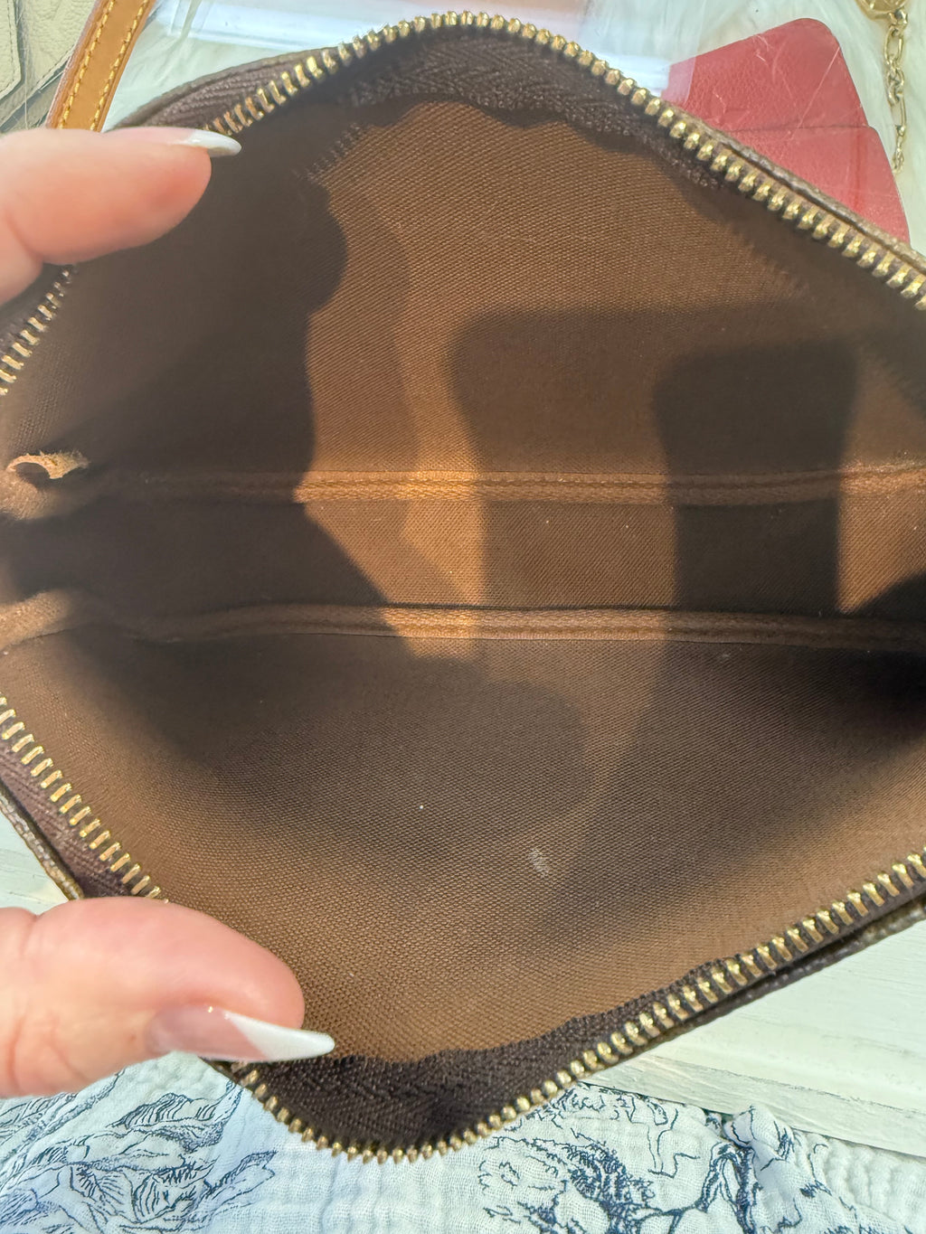 LOUIS VUITTON Pochette Accessoires Monogram Canvas