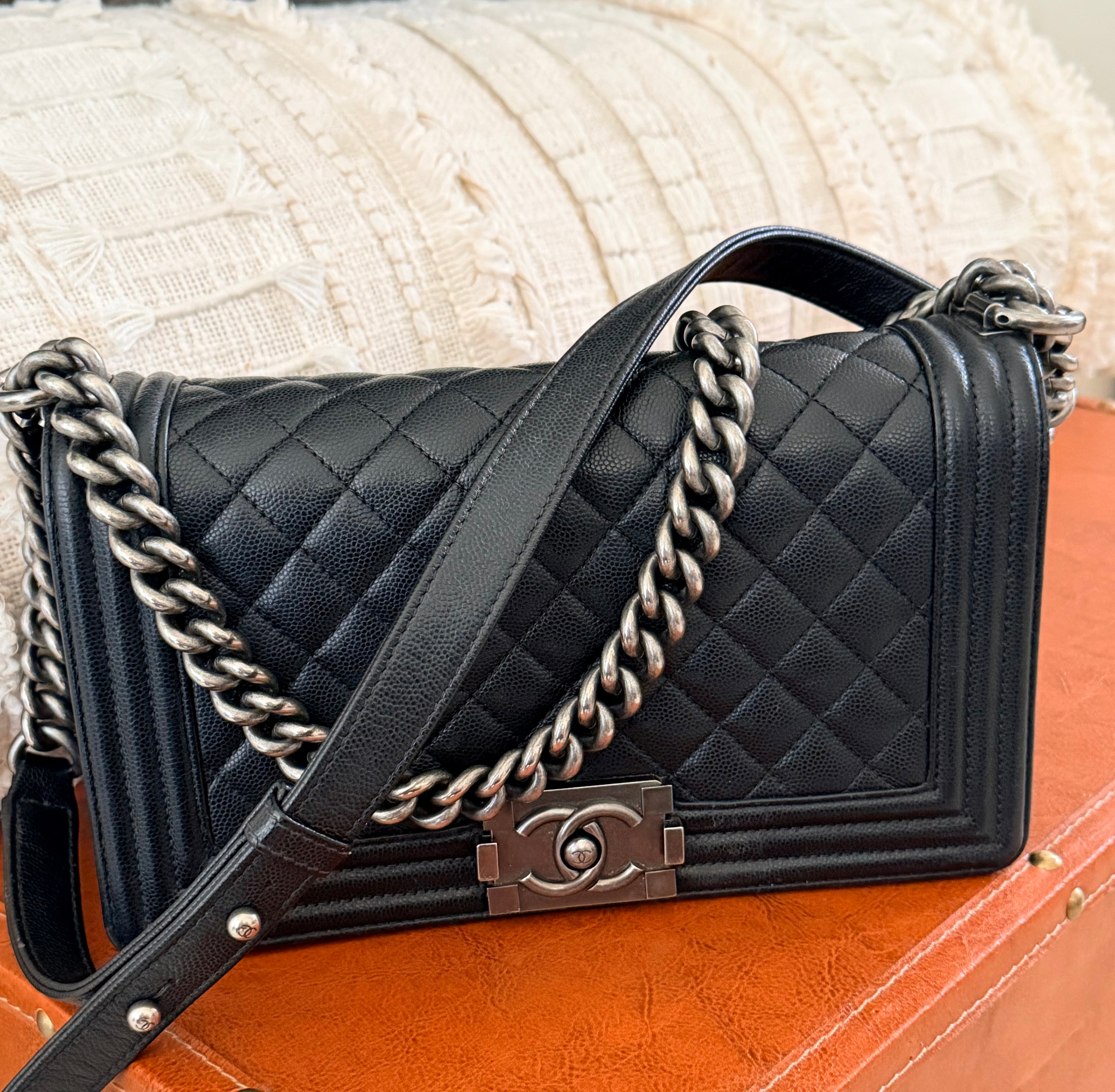 CHANEL Boy Bag Quilted M Leather | Medium Flap Crossbody | Authentic Preloved Designer Handbag