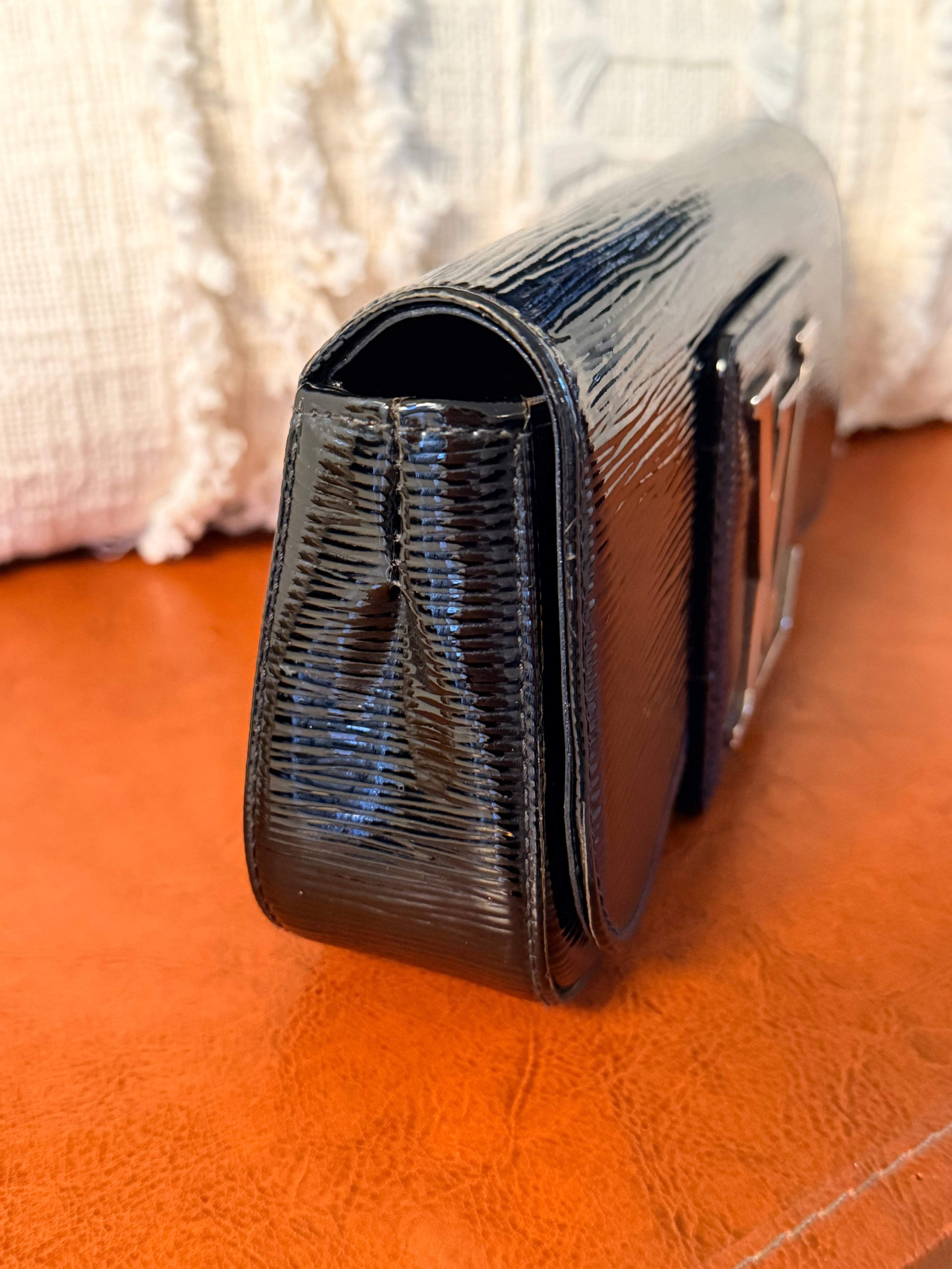 Louis Vuitton Sobe Clutch Epi Leather Black Evening Bag Silver Hardware