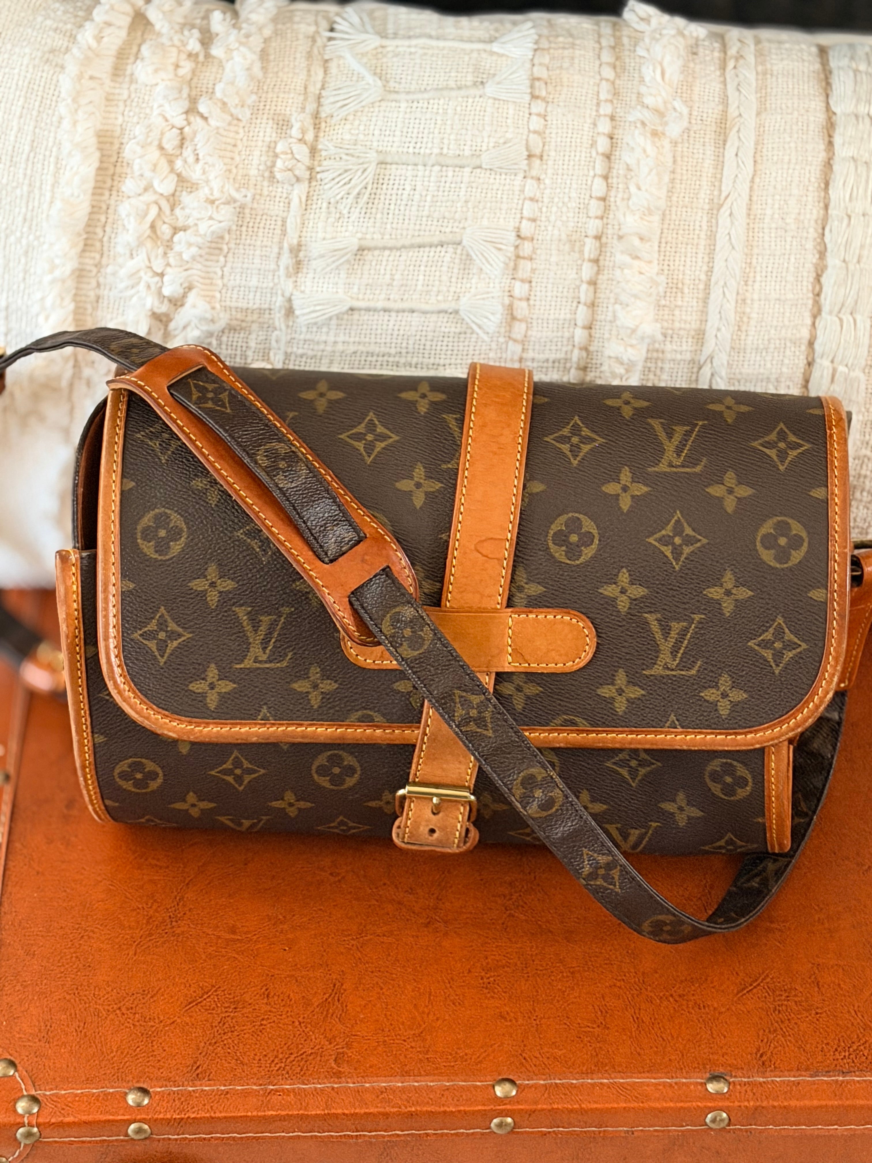 Louis Vuitton Monogram Marne Crossbody Bag