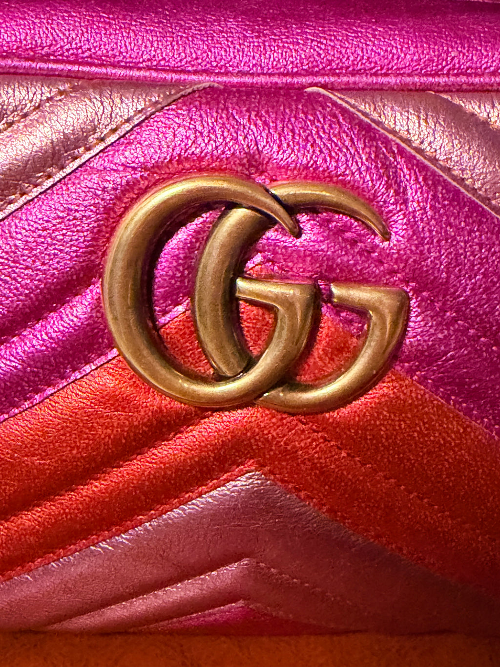 Gucci GG Marmont Shoulder Bag