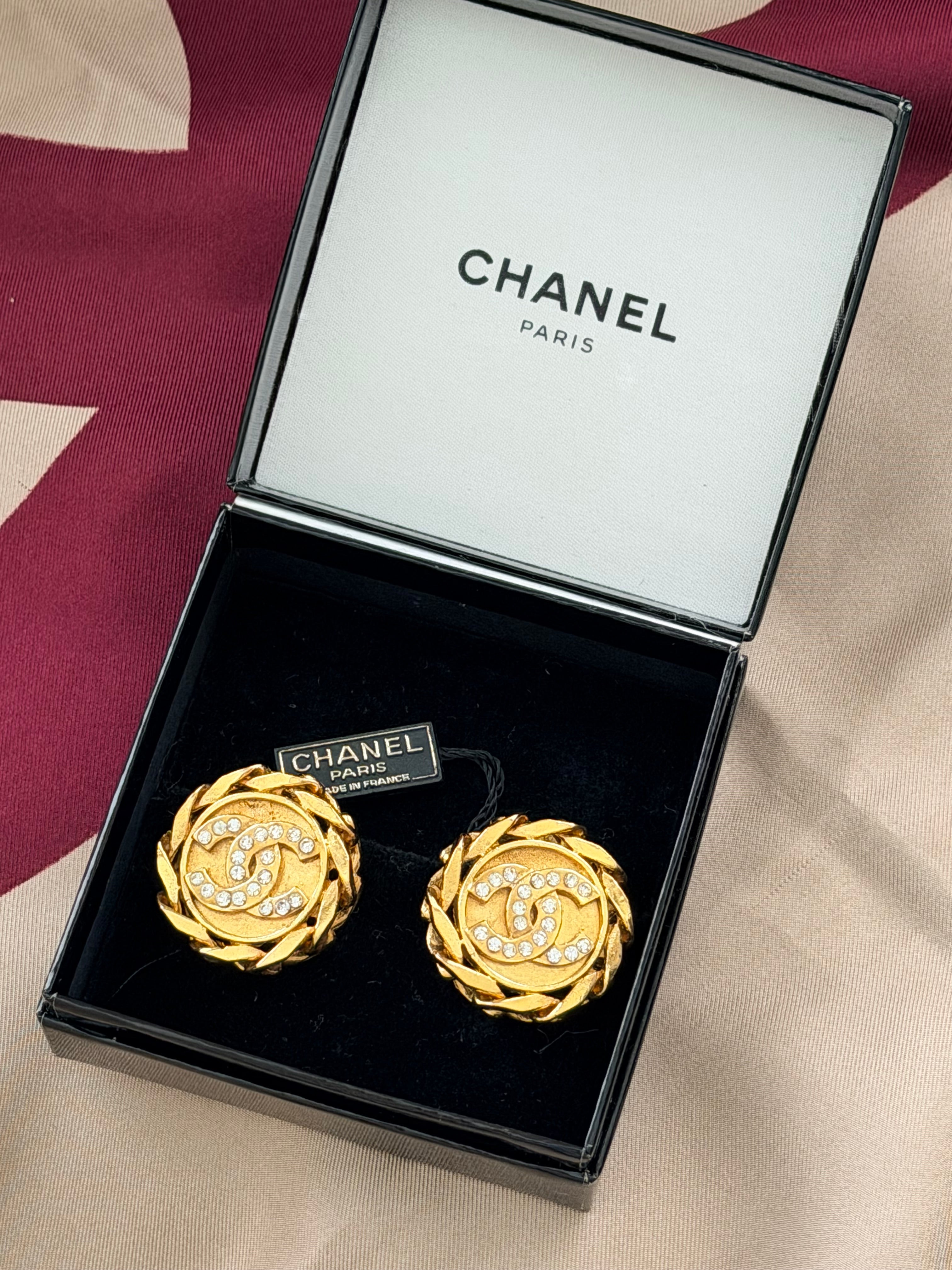 Authentic Chanel Coco Mark clip-on
