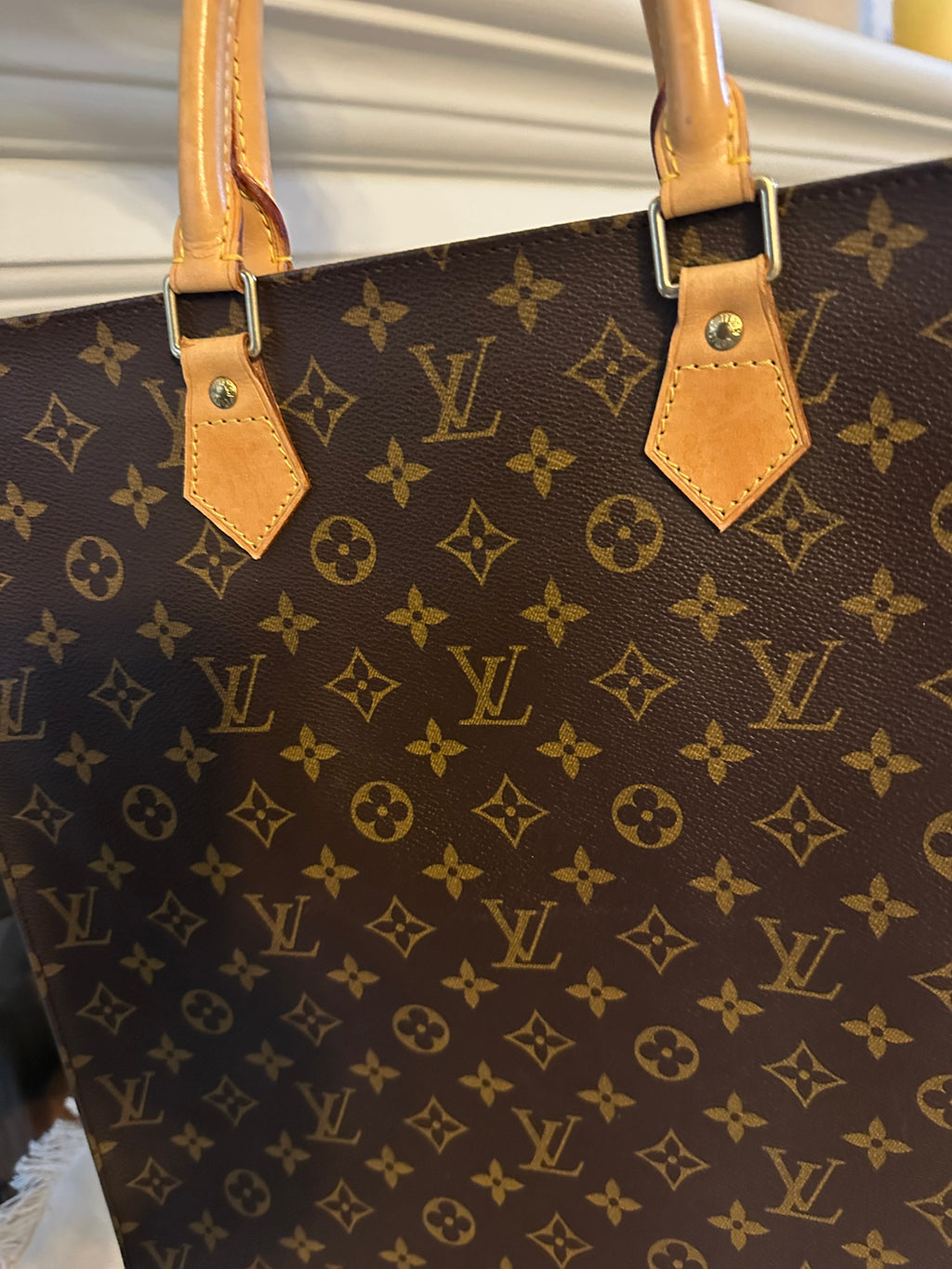 LOUIS VUITTON Sac Plat Tote – Monogram Canvas with Vachetta Handles