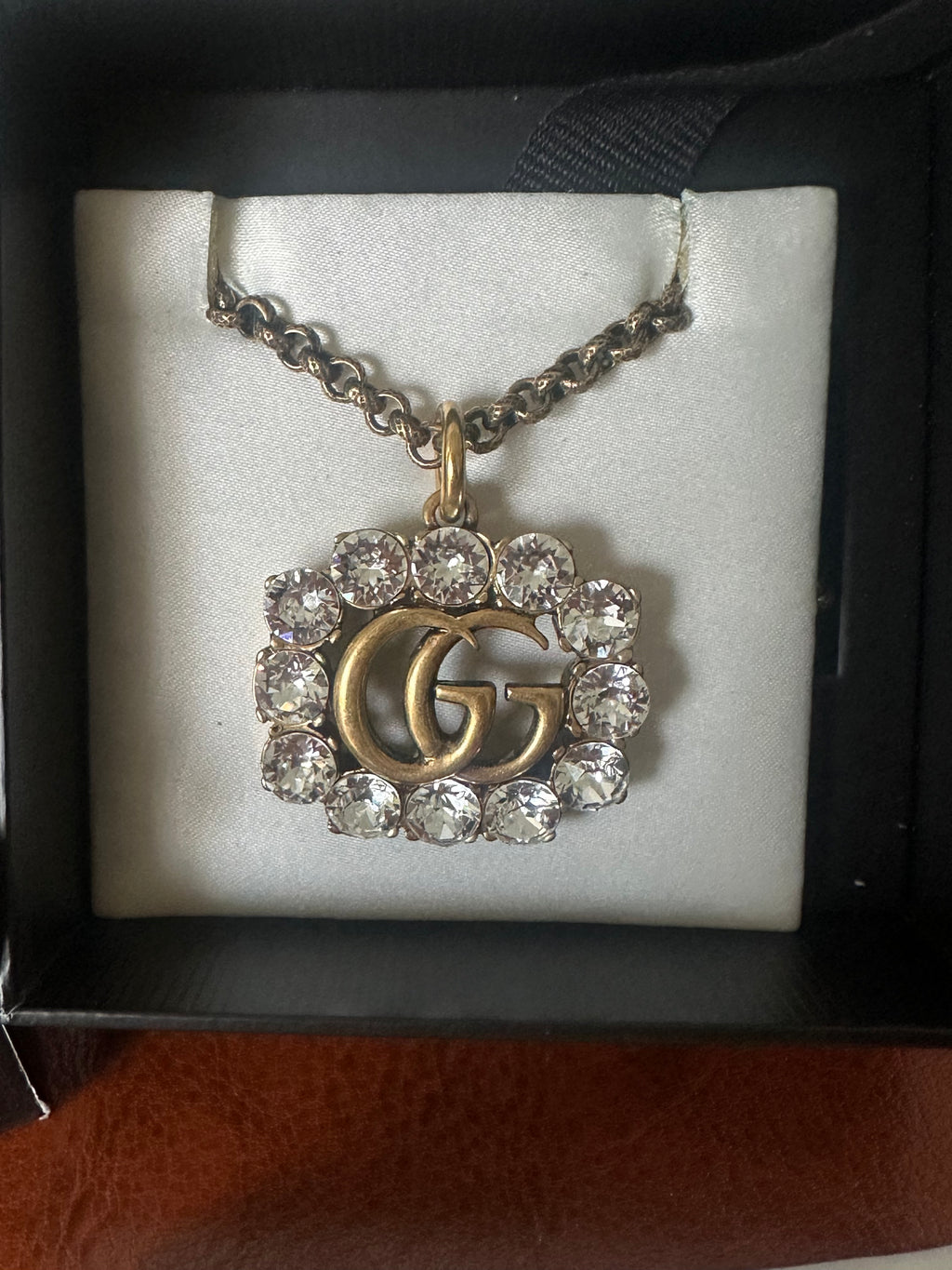 GUCCI GG Marmont Crystal Logo Necklace – Gold Tone Double G Pendant