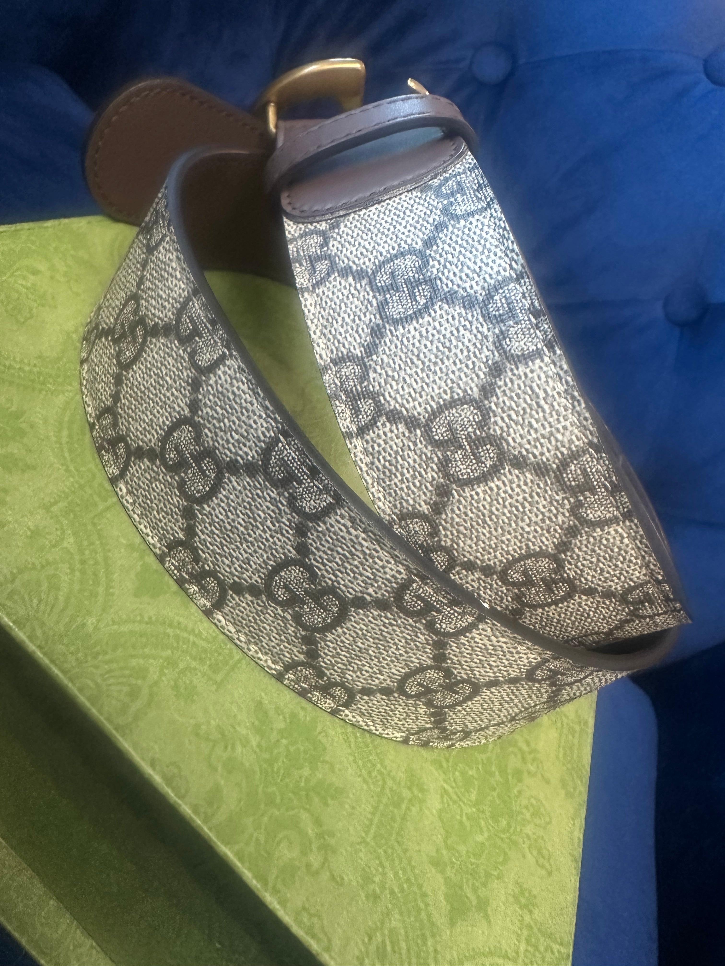 GUCCI Interlocking GG Reversible Belt – GG Supreme Canvas & Brown Leather (Size 90/36)