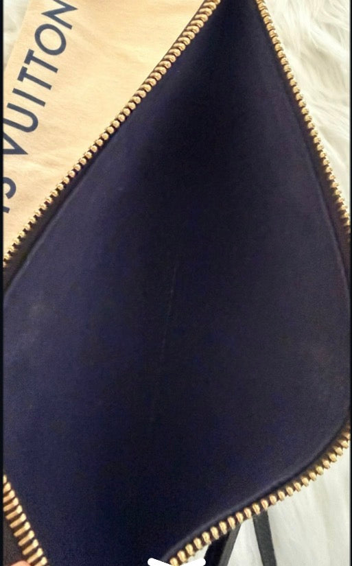 Louis Vuitton Monogram Giant Neverfull Pouch