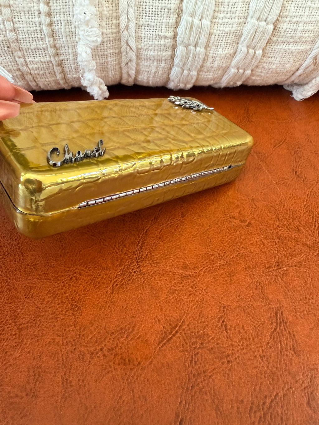 CHANEL Yellow Croc-Embossed Evening Box Bag✨
