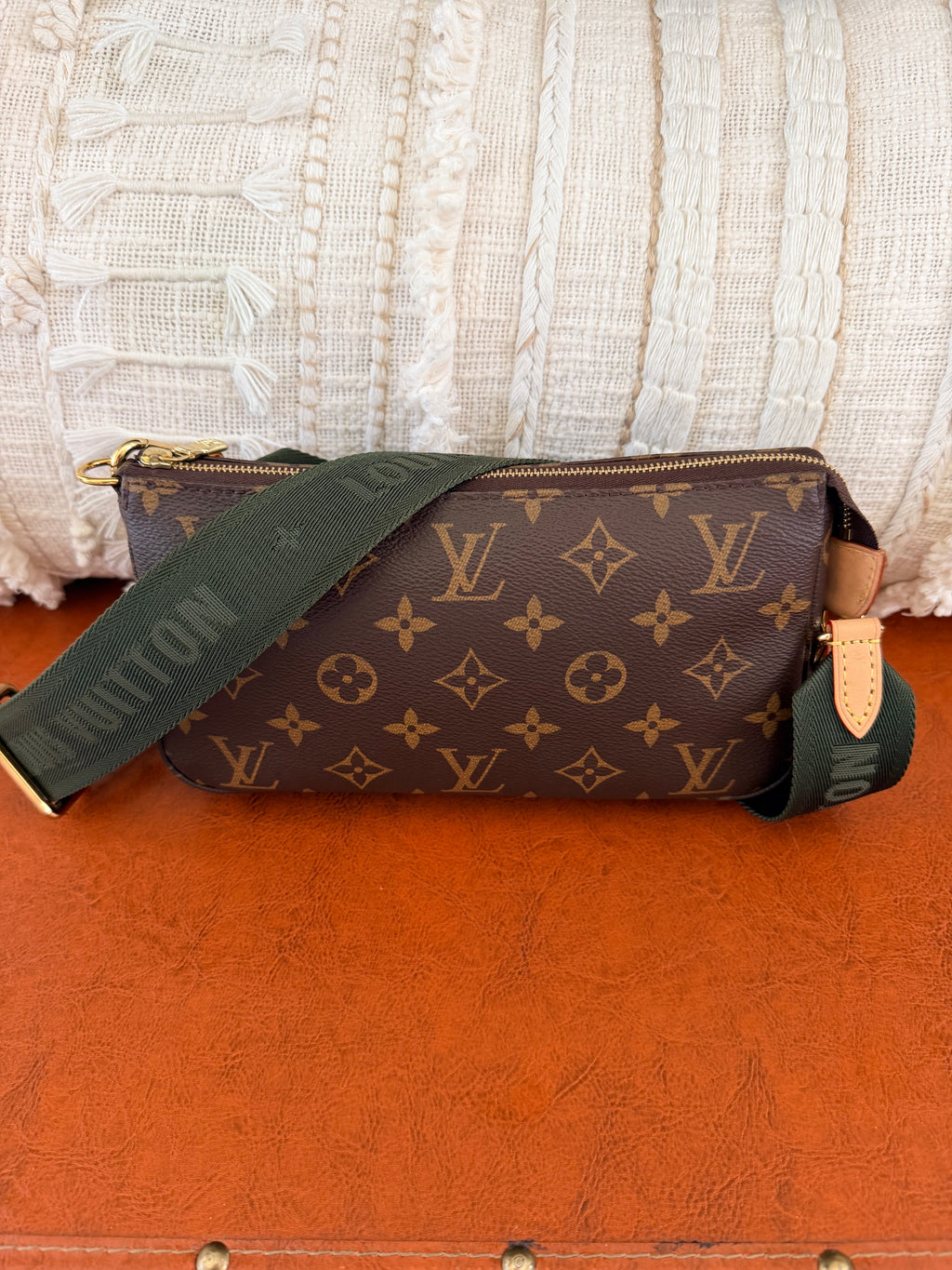Louis Vuitton Pochette Accessories