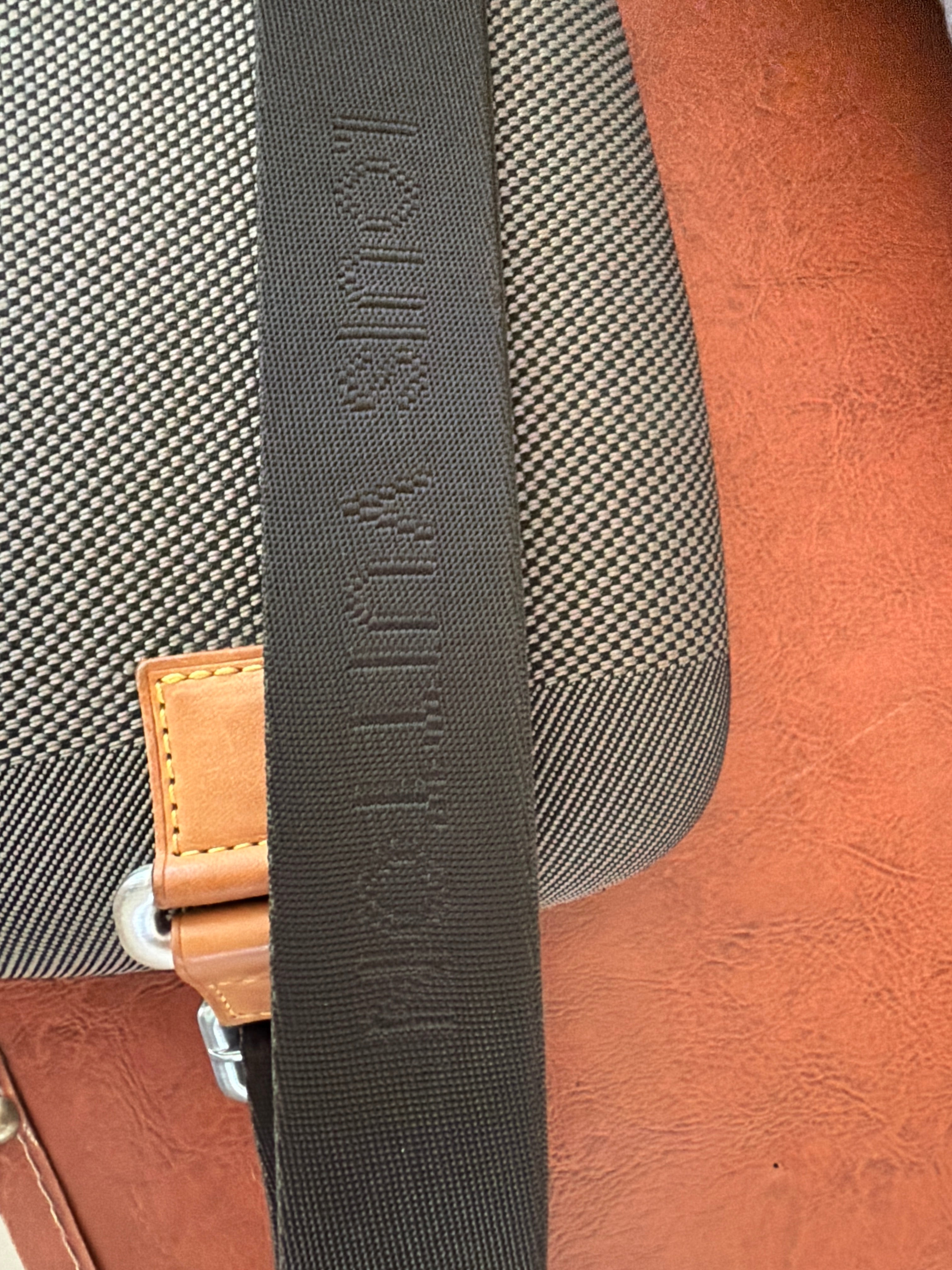Louis Vuitton Damier Géant Mage Crossbody Bag | Men’s Messenger Shoulder Bag | Preloved Luxury
